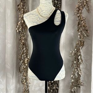 ZARA Black One Shoulder Bodysuit | Women’s M | Minimalist Chic‎